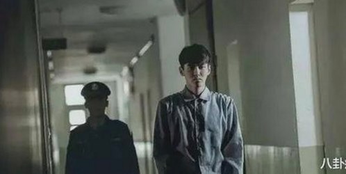 明星张某某突然取消行程，背后隐藏什么秘密？